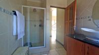 Bathroom 1 - 6 square meters of property in Savannah Country Estate