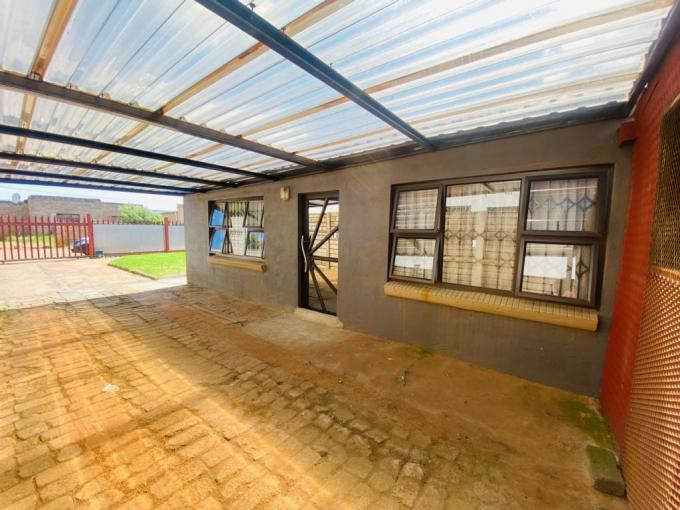 2 Bedroom House for Sale For Sale in Tsakane - MR665274