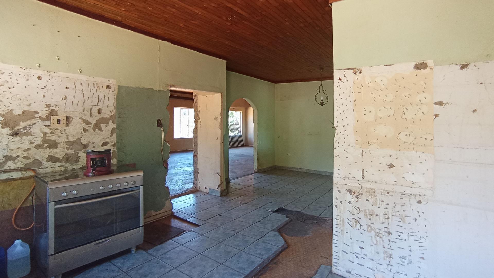 Kitchen - 14 square meters of property in Villieria