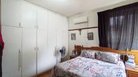 Bed Room 2 - 21 square meters of property in Bulwer (Dbn)