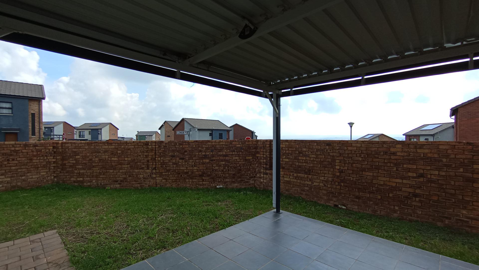 Patio - 13 square meters of property in Cosmo City