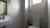 Guest Toilet - 3 square meters of property in Cosmo City