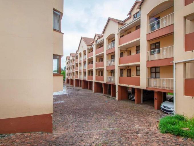 2 Bedroom Apartment for Sale For Sale in Ferndale - JHB - MR665442