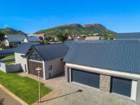 5 Bedroom 4 Bathroom House for Sale for sale in Hartbeespoort