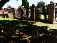 3 Bedroom 2 Bathroom House for Sale for sale in Bergsig - Heidelberg