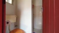 Staff Bathroom - 5 square meters of property in Paulshof