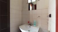 Staff Bathroom - 5 square meters of property in Paulshof