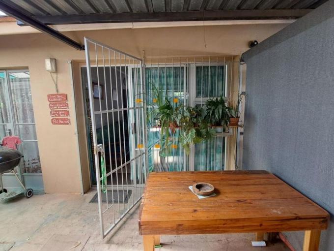 2 Bedroom Apartment to Rent in Oudtshoorn - Property to rent - MR665662