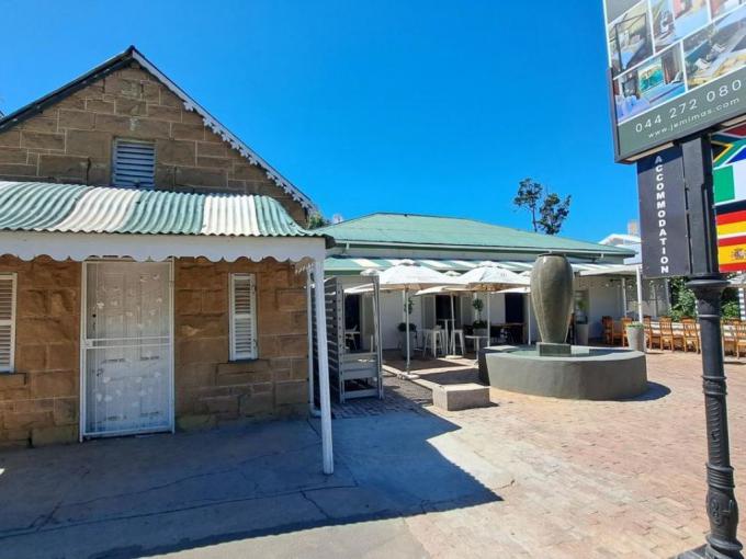 6 Bedroom Commercial for Sale For Sale in Oudtshoorn - MR665861