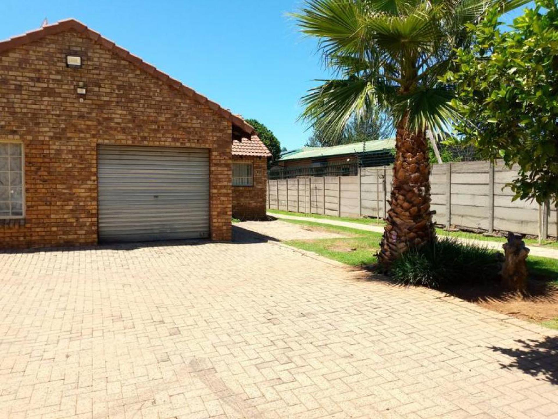  of property in Middelburg - MP