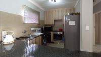 Kitchen - 9 square meters of property in Sagewood