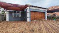 3 Bedroom 2 Bathroom House for Sale for sale in Van Riebeeckpark