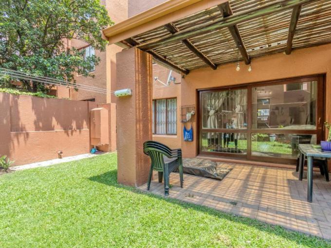 2 Bedroom Apartment for Sale For Sale in Sunninghill - MR666697