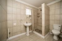 Bathroom 1 - 13 square meters of property in Rynfield