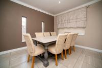 Dining Room - 11 square meters of property in Rynfield