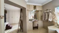 Main Bathroom - 10 square meters of property in Rynfield