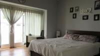 Main Bedroom - 20 square meters of property in Haddon