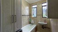 Bathroom 1 - 8 square meters of property in Sea View 