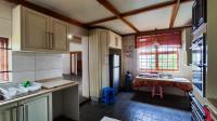 Kitchen - 19 square meters of property in Homestead Apple Orchards AH