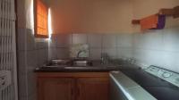 Scullery - 4 square meters of property in Karenpark