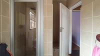 Bathroom 1 - 8 square meters of property in Karenpark