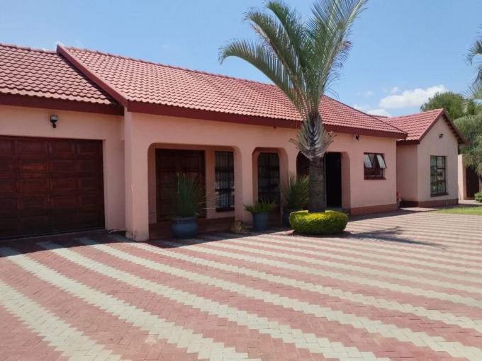 3 Bedroom House for Sale For Sale in Mogwase - MR667095