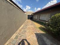  of property in Bosmont