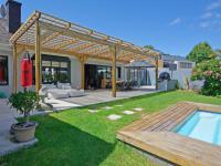  of property in Constantia CPT