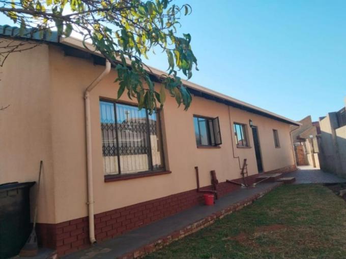 3 Bedroom House for Sale For Sale in Spruitview - MR667149