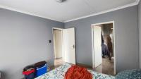 Main Bedroom - 13 square meters of property in Vanderbijlpark