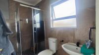 Main Bathroom - 4 square meters of property in Vanderbijlpark