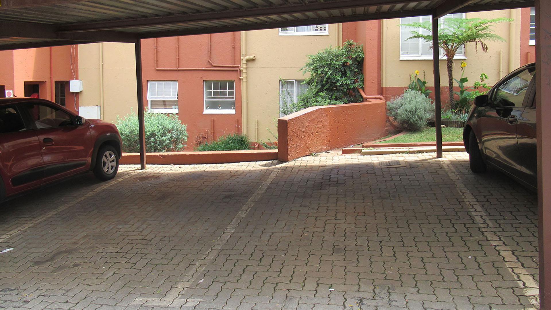 Spaces - 1 square meters of property in Roodepoort