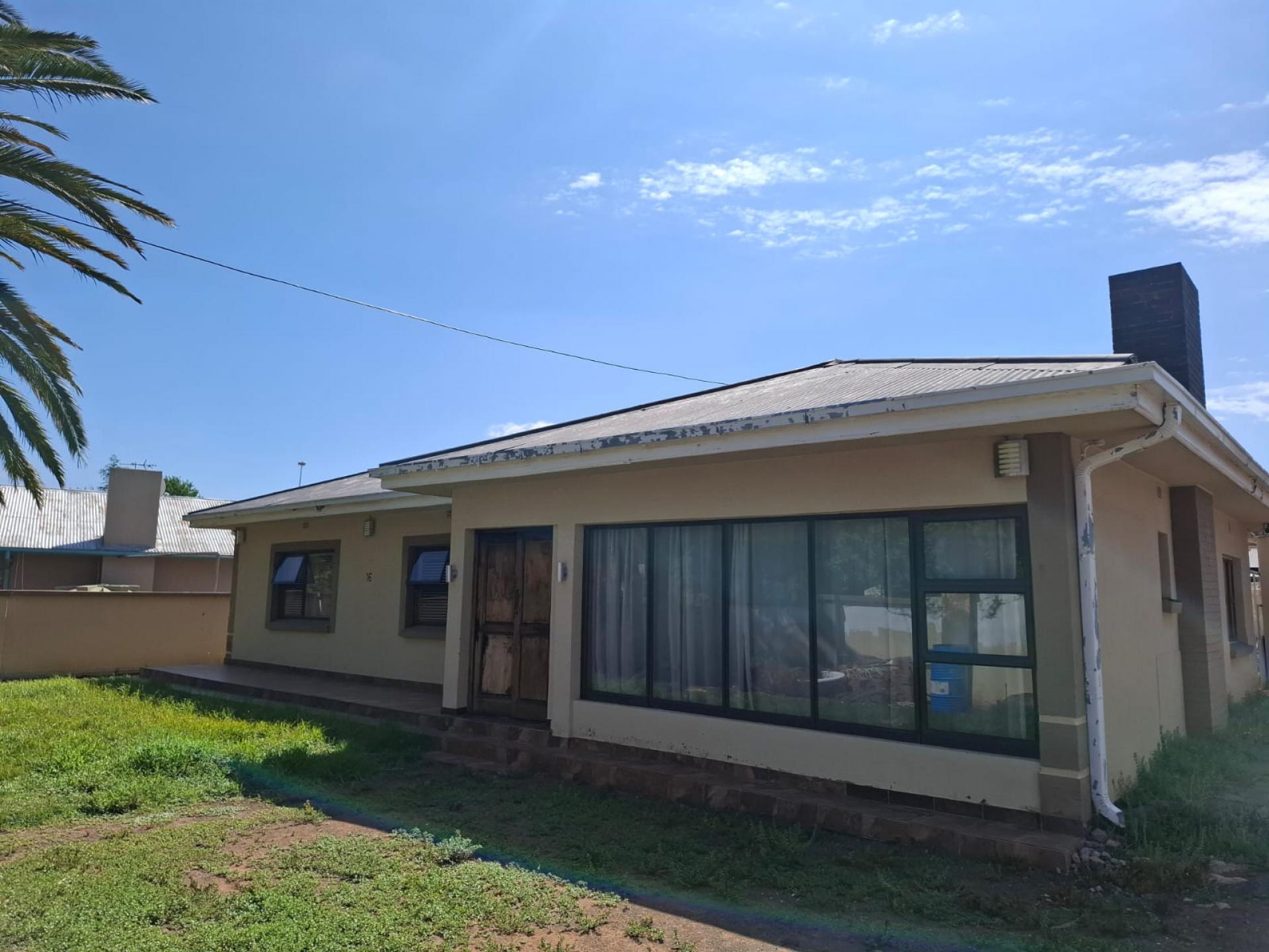 Front View of property in Bloemfontein