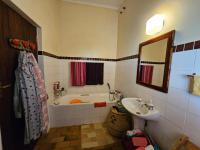 Main Bathroom of property in Sabie