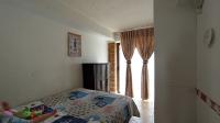 Bed Room 5+ - 15 square meters of property in Featherbrooke Estate