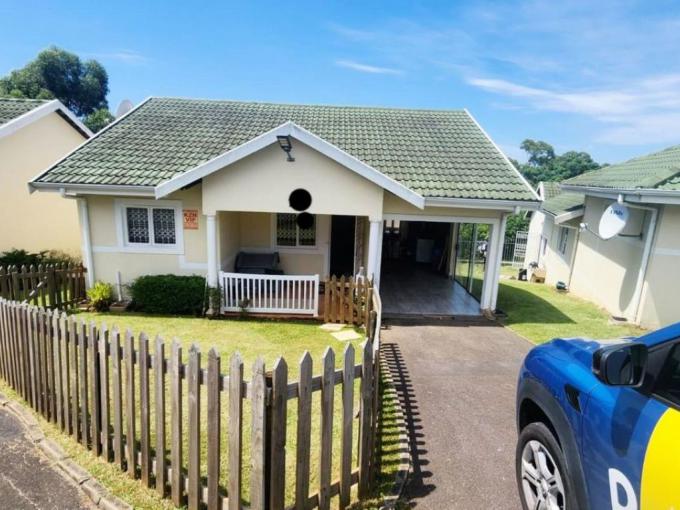 2 Bedroom Sectional Title for Sale For Sale in Mount Edgecombe  - MR667348