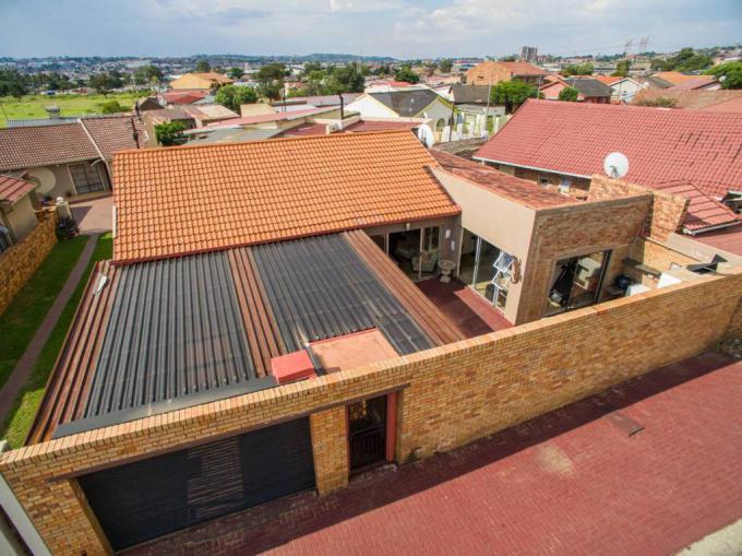 3 Bedroom House for Sale For Sale in Riverlea - JHB - MR667427