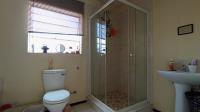 Main Bathroom - 7 square meters of property in Honey Park