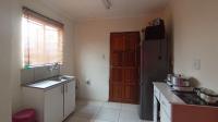 Kitchen - 6 square meters of property in Soshanguve East