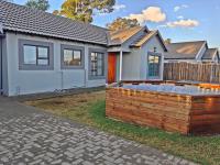  of property in Bloemspruit