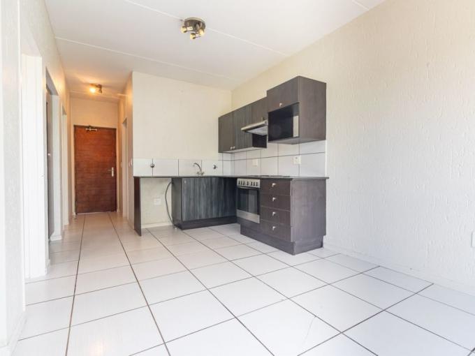 2 Bedroom Sectional Title for Sale For Sale in Paulshof - MR667756