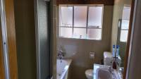 Bathroom 1 of property in Brenthurst