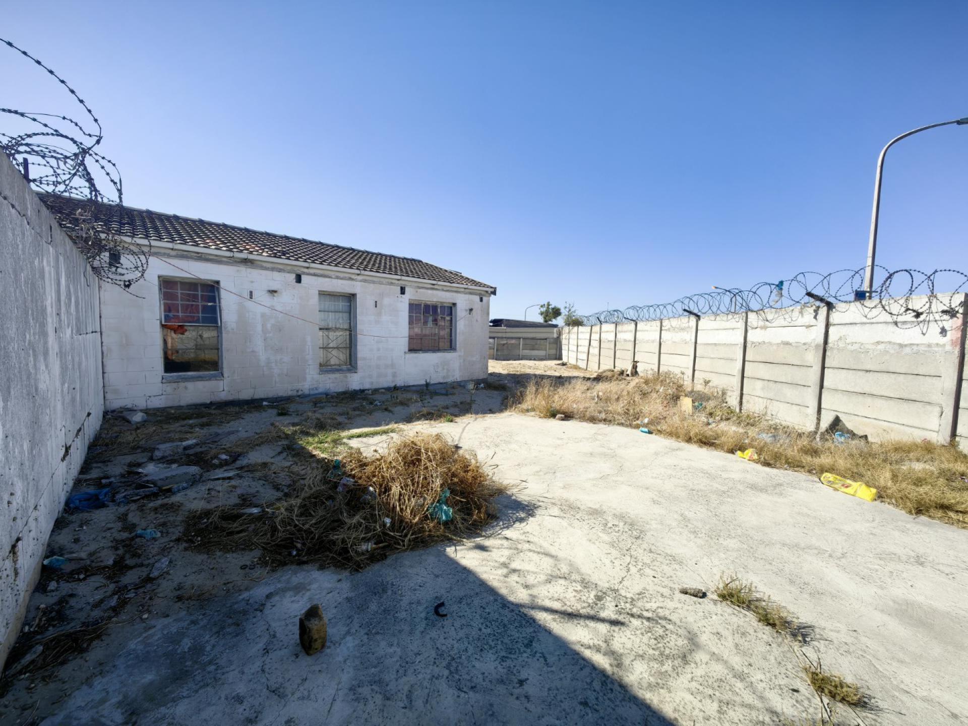 Front View of property in Mitchells Plain