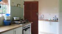 Kitchen - 17 square meters of property in Strubensvallei