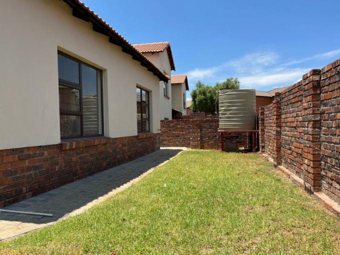 3 Bedroom House for Sale For Sale in Waterval East - MR668002