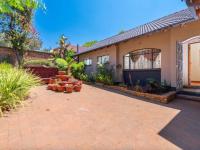  of property in Glenvista