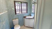 Main Bathroom - 4 square meters of property in Northdene 