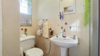 Main Bathroom - 3 square meters of property in Waterfall