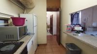 Kitchen - 9 square meters of property in Sunnyside