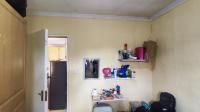 Bed Room 1 - 8 square meters of property in Vosloorus